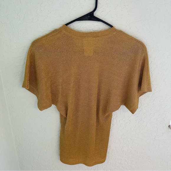 Gold AKA Top Small - Picture 5 of 5